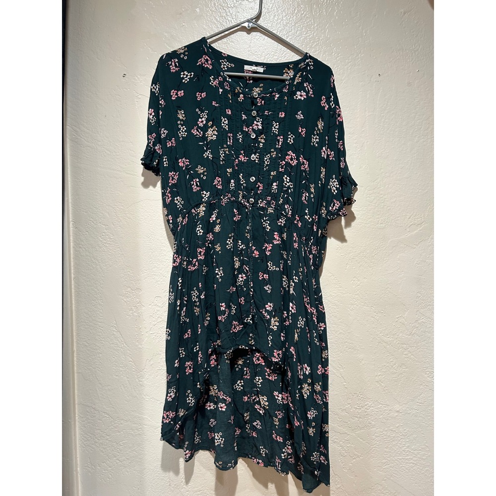 Maurices Women Green Floral High Low Button Front Pintuck Boho‎ Top Plus Size 1